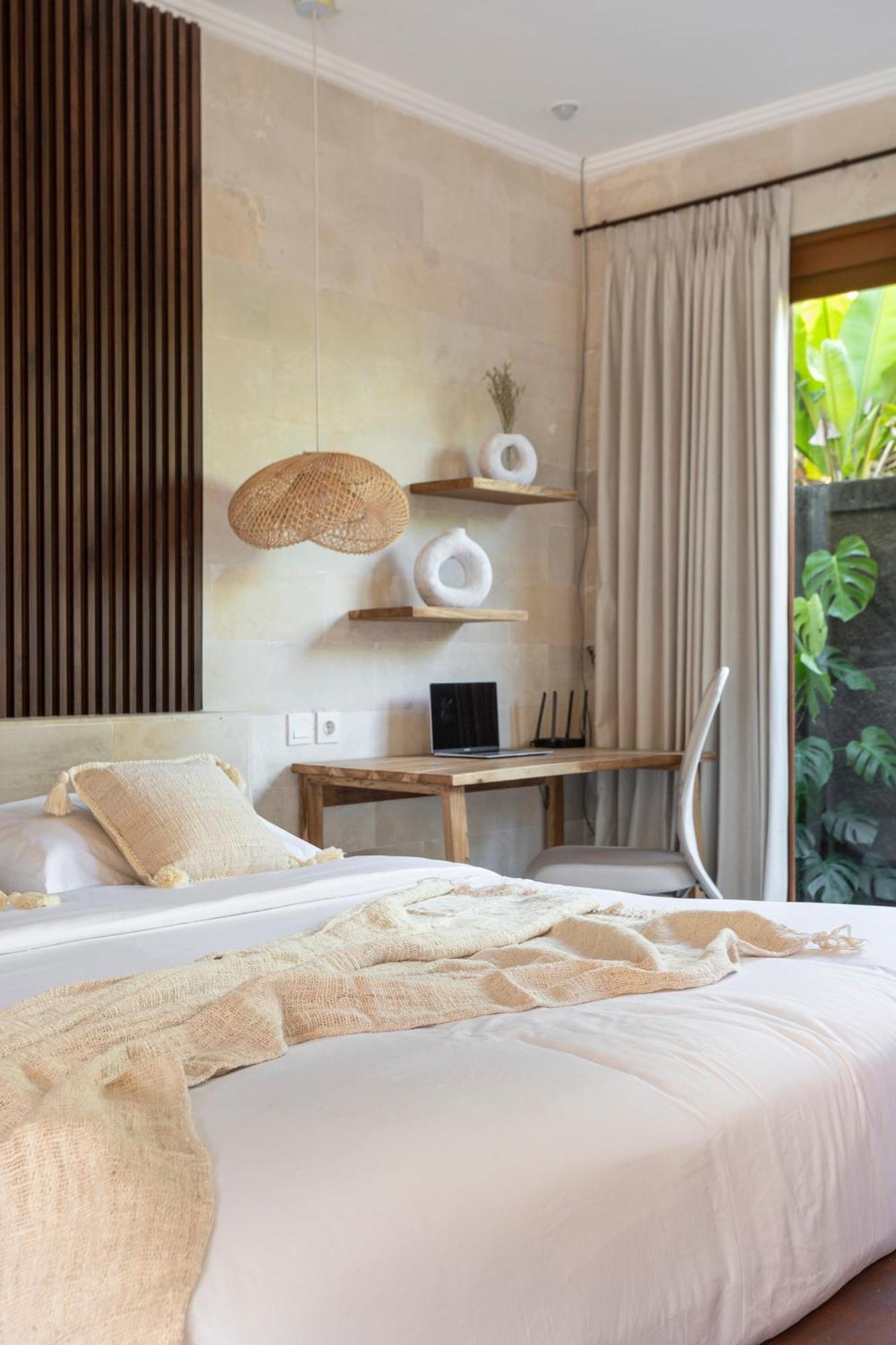 Designer Studio Emy Sanur Εξωτερικό φωτογραφία
