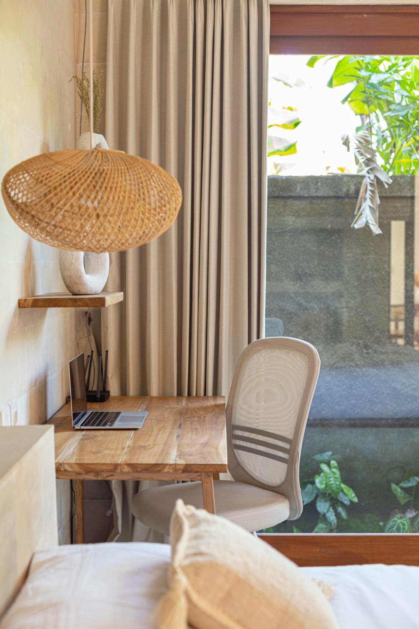 Designer Studio Emy Sanur Εξωτερικό φωτογραφία