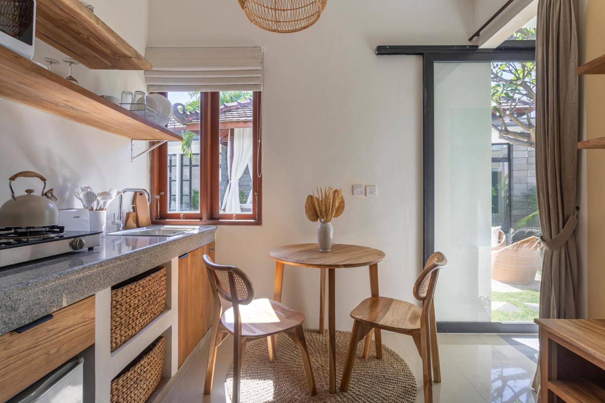 Designer Studio Emy Sanur Εξωτερικό φωτογραφία